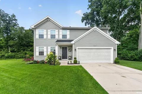 53507 Limerick Dr, South Bend, IN 46628