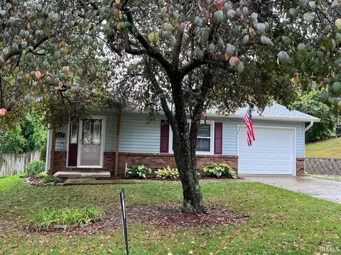 323 S Paul St, Ellettsville, IN 47429