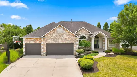 5112 Chablis Ct, Fort Wayne, IN 46845