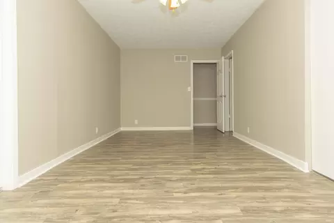 Living - 3116 Pollack Ave, Evansville, IN 47714 photo 4 of 4