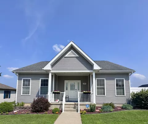 970 Dora Ln, Plymouth, IN 46563