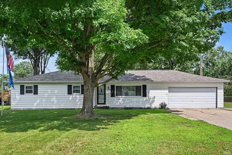 56476 Hoosier Ave, Mishawaka, IN 46545