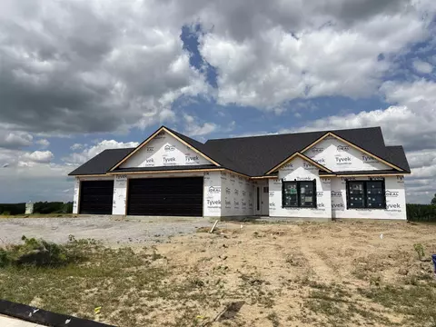 424 N Mcneal Cir, Ossian, IN 46777