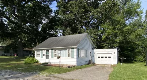 419 N Roosevelt St, Warsaw, IN 46580