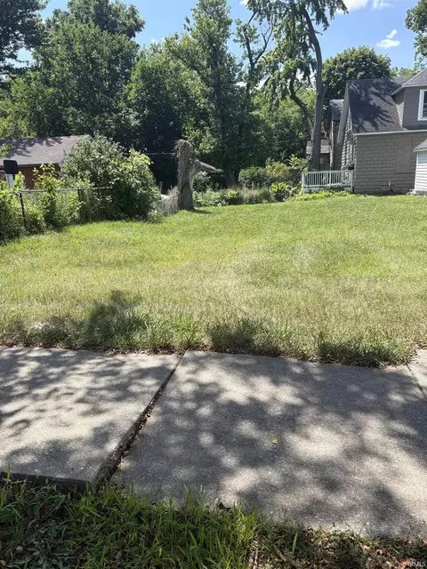 807 Middlebury St, Elkhart, IN 46516