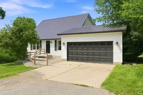 11975 W W State Road 120 Rd, Middlebury, IN 46540