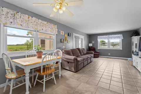 Dining - 3949 E 250 Rd, Kokomo, IN 46901 photo 1 of 1