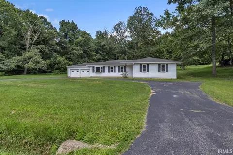 10205 Saint Joseph Ave, Evansville, IN 47720