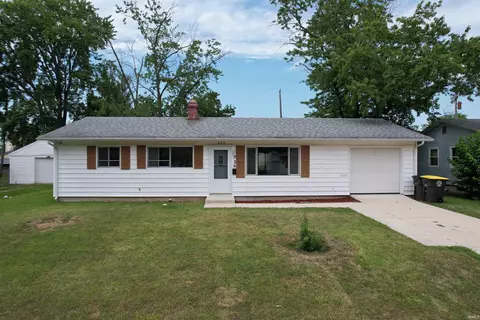 229 Corwin Ln, Fort Wayne, IN 46816