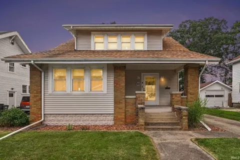 141 Gage Ave, Elkhart, IN 46516