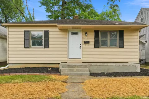 4015 Buell Dr, Fort Wayne, IN 46807