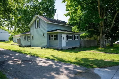 308 N Walnut St, Columbia City, IN 46725