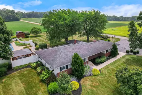 1256 Big Hills Rd, Rochester, IN 46975