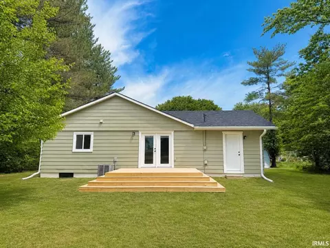 Exterior - 116 Middle Ave, Bedford, IN 47421 photo 1 of 1