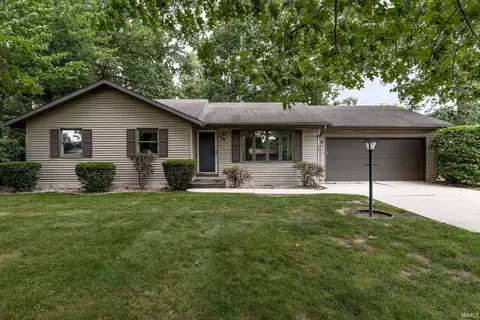 1500 Cottonwood Dr, Elkhart, IN 46514
