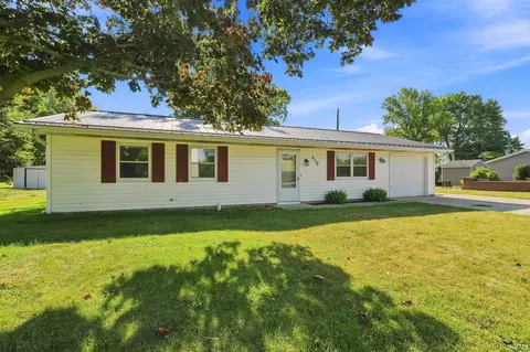 Exterior - 560 S Center St, Waterloo, IN 46793 photo 3 of 12