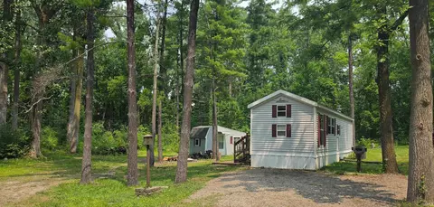 60 Rolling Brook Trl, Angola, IN 46703