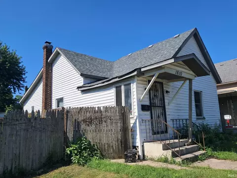1810 Werwinski St, South Bend, IN 46628