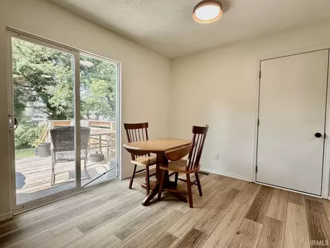 Dining - 5927 S Phyllis Ct, Bloomington, IN 47403 photo 1 of 2