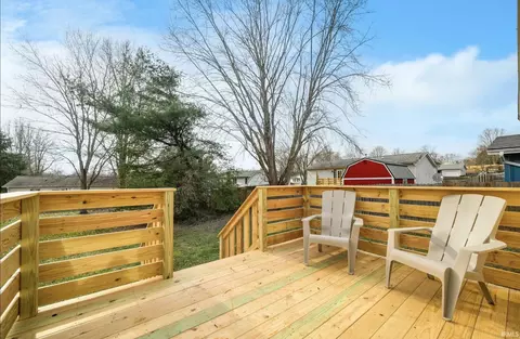 Exterior - 5927 S Phyllis Ct, Bloomington, IN 47403 photo 1 of 3