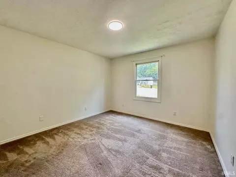 Bedroom - 5927 S Phyllis Ct, Bloomington, IN 47403 photo 3 of 3