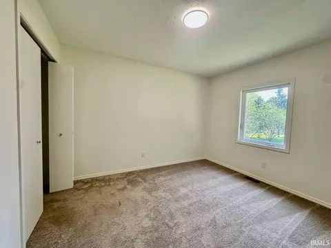 Bedroom - 5927 S Phyllis Ct, Bloomington, IN 47403 photo 1 of 3