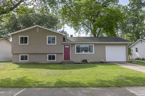 2653 Prescott Dr, Mishawaka, IN 46544