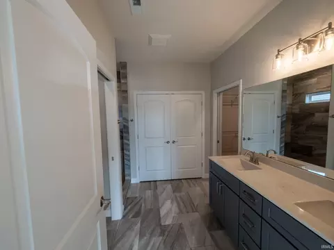 Bath - 112 Williston Ct, Delphi, IN 46923 photo 3 of 4