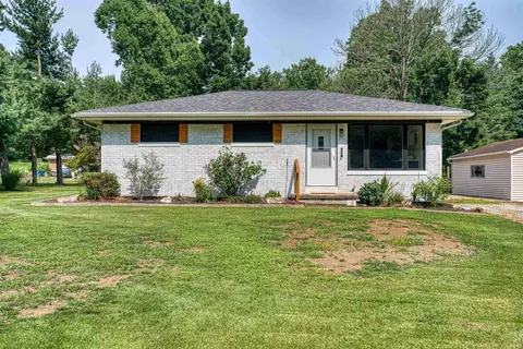 7701 Bartels Rd, Evansville, IN 47710
