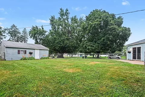 Exterior - 52411 Filbert Rd, Granger, IN 46530 photo 5 of 7