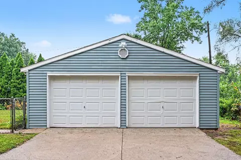 Exterior - 52411 Filbert Rd, Granger, IN 46530 photo 4 of 7