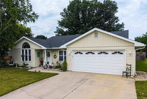 2008 Stoney Hurst Bnd, Huntington, IN 46750