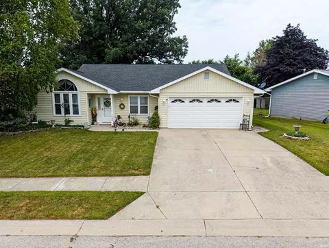 2008 Stoney Hurst Bnd, Huntington, IN 46750