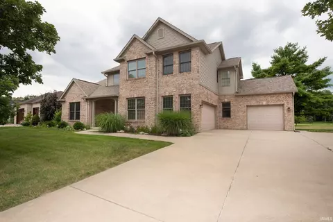 5054 Grapevine Blvd, West Lafayette, IN 47906