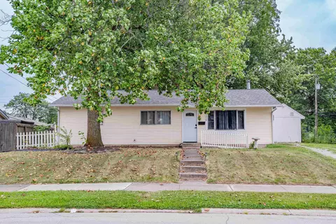 5438 Brighton Dr, Fort Wayne, IN 46825
