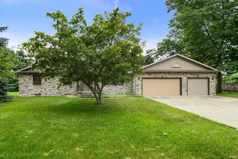 58146 Joshua Dr, Elkhart, IN 46517