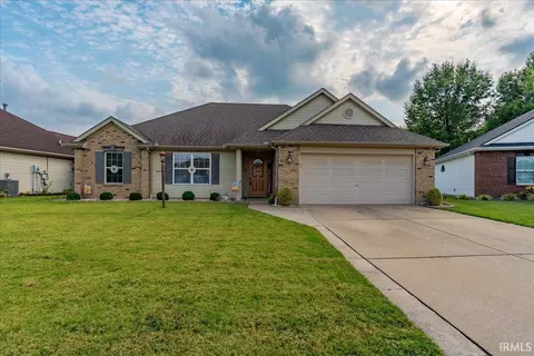 9626 Clippinger Rd, Evansville, IN 47725