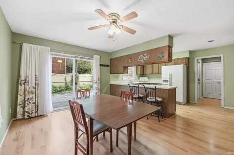 Dining - 2648 E Windermere Woods Dr, Bloomington, IN 47401 photo 1 of 2
