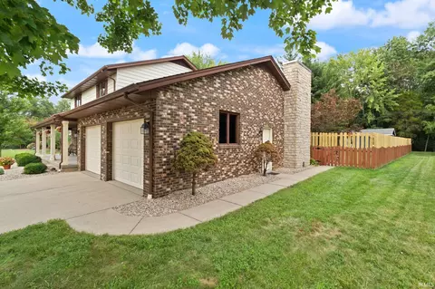 Exterior - 3 Bohnert Ct, Jasper, IN 47546 photo 5 of 13