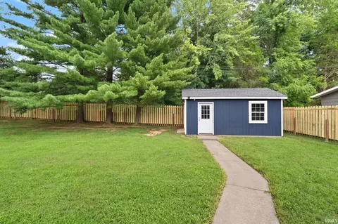 Exterior - 3 Bohnert Ct, Jasper, IN 47546 photo 10 of 13