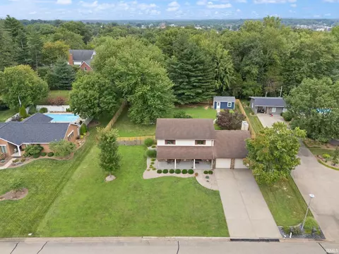 View/Area - 3 Bohnert Ct, Jasper, IN 47546 photo 5 of 5