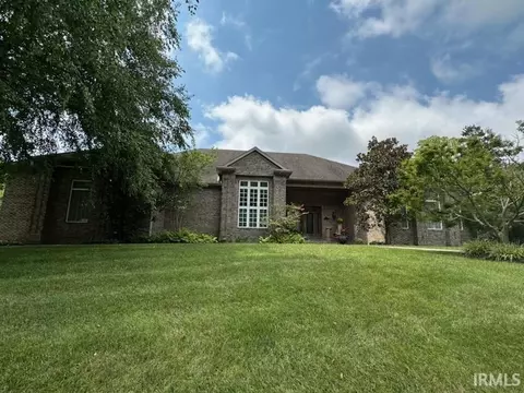 205 Lakewood Dr, Vincennes, IN 47591