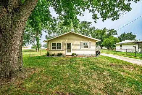 Exterior - 103 Rick Dr, Dunkirk, IN 47336 photo 2 of 7