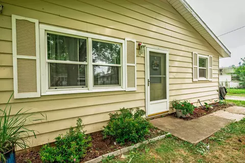 Exterior - 103 Rick Dr, Dunkirk, IN 47336 photo 4 of 7
