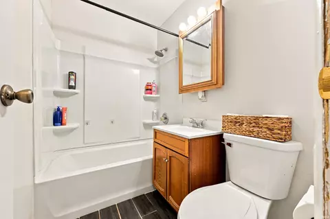 Bath - 103 Rick Dr, Dunkirk, IN 47336 photo 2 of 3