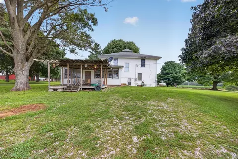 Exterior - 1325 Fleenor Rd, Mitchell, IN 47446 photo 7 of 11