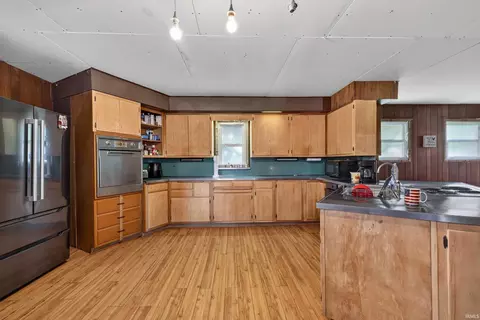 Kitchen - 1325 Fleenor Rd, Mitchell, IN 47446 photo 2 of 3