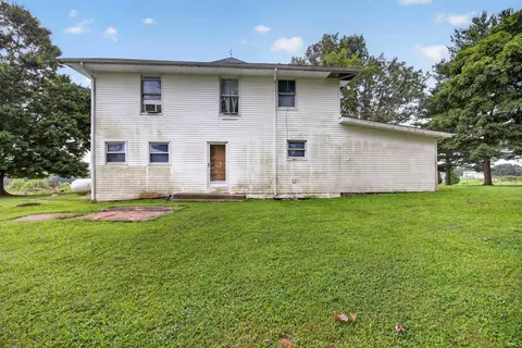 Exterior - 1325 Fleenor Rd, Mitchell, IN 47446 photo 1 of 11