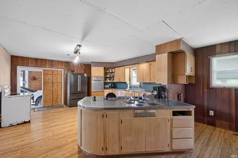 Kitchen - 1325 Fleenor Rd, Mitchell, IN 47446 photo 3 of 3