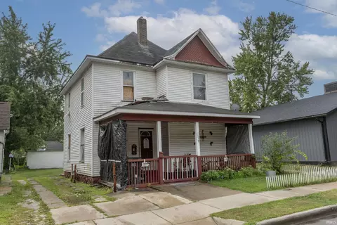 1319 W Franklin St, Elkhart, IN 46516
